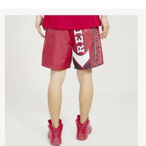 Cincinnati reds pro standard luxury brand shorts.nwt - Picture 4 of 4